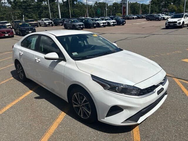 2023 KIA Forte