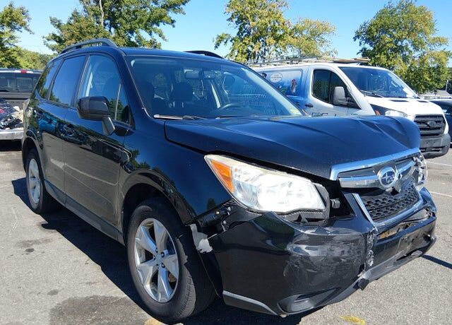 2015 SUBARU Forester
