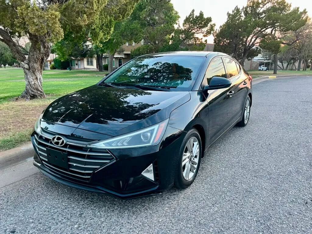 2019 HYUNDAI Elantra
