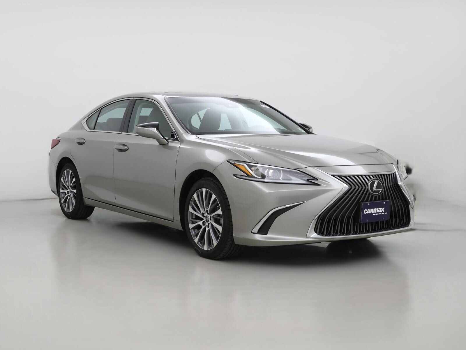 2019 LEXUS ES