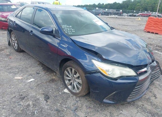 2016 TOYOTA Camry
