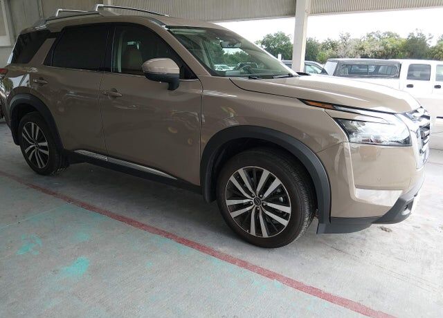 2025 NISSAN Pathfinder