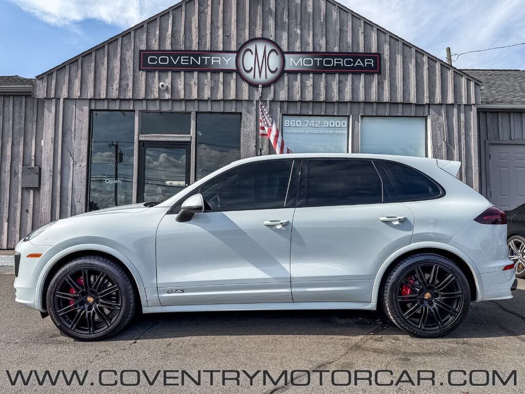 2016 PORSCHE Cayenne