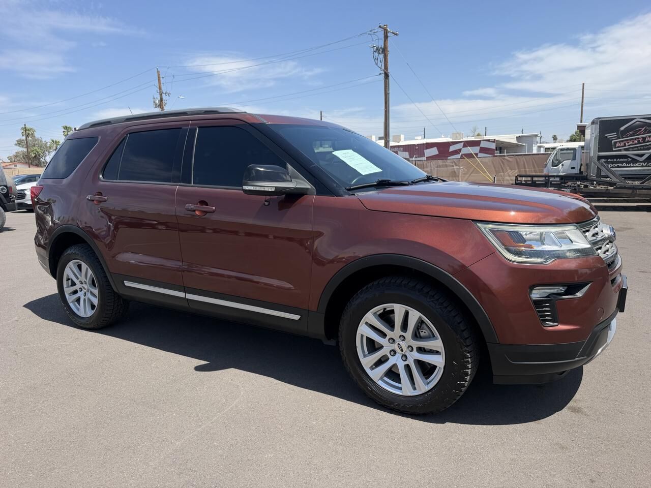 2018 FORD Explorer
