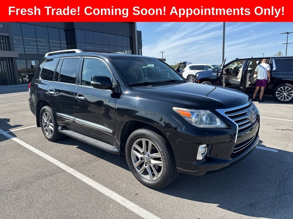 2015 LEXUS LX