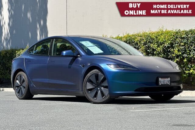 2024 TESLA Model 3