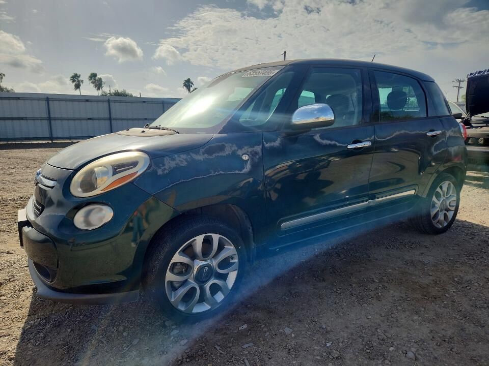 2015 FIAT 500L
