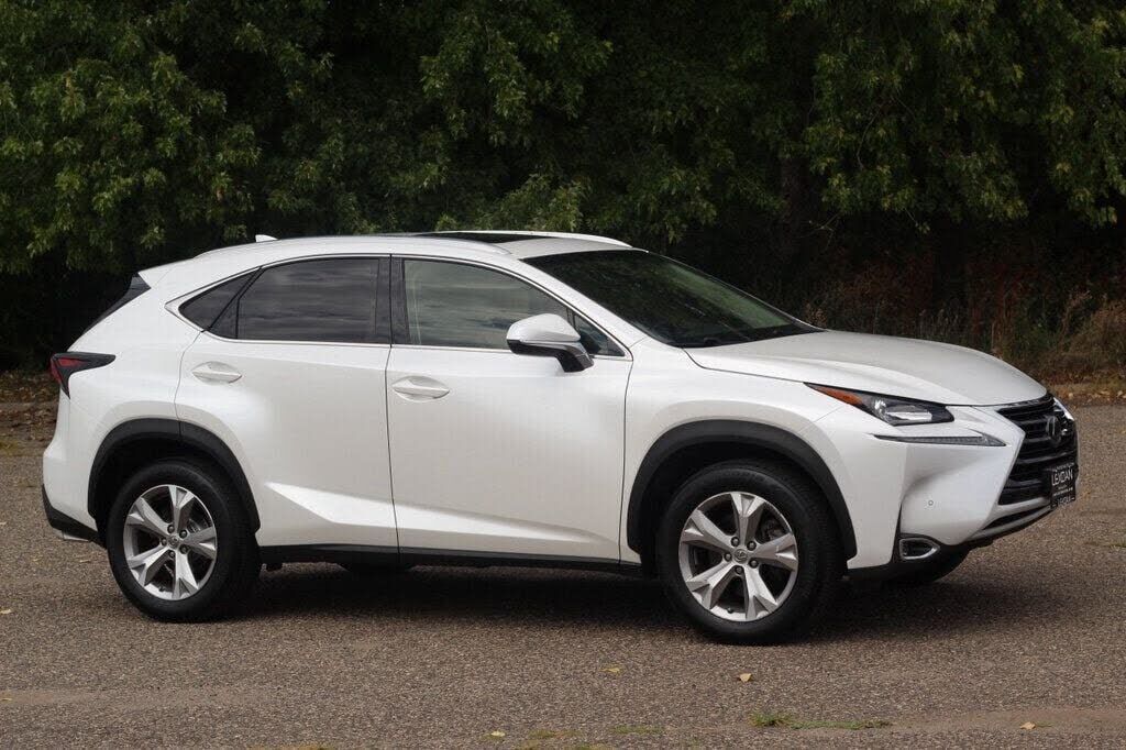 2017 LEXUS NX