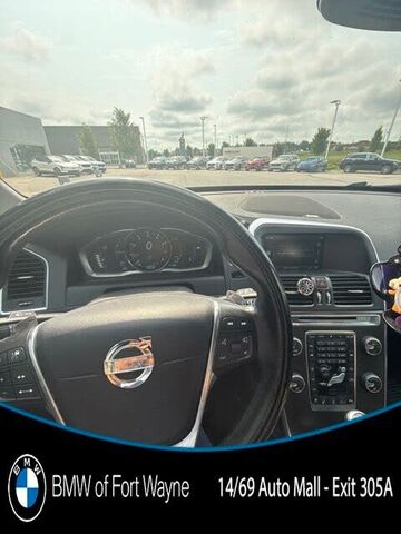 2015 VOLVO XC60