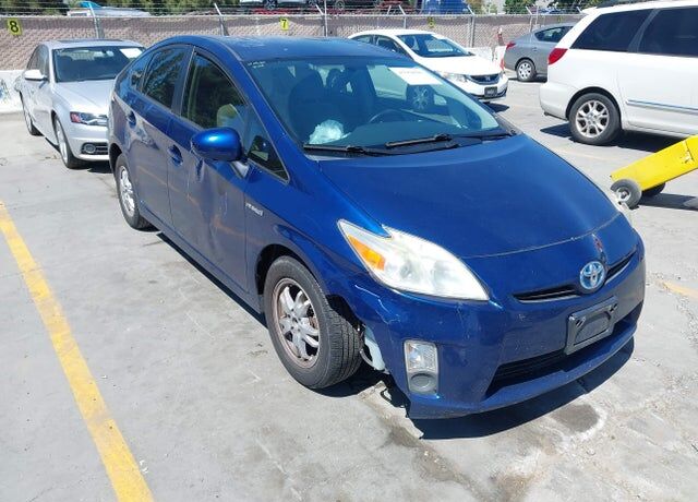 2011 TOYOTA PRIUS