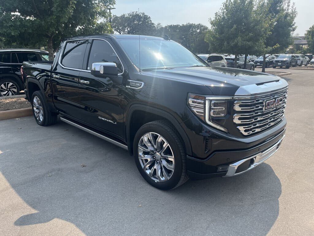2024 GMC Sierra