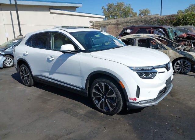 2024 VINFAST VF 8