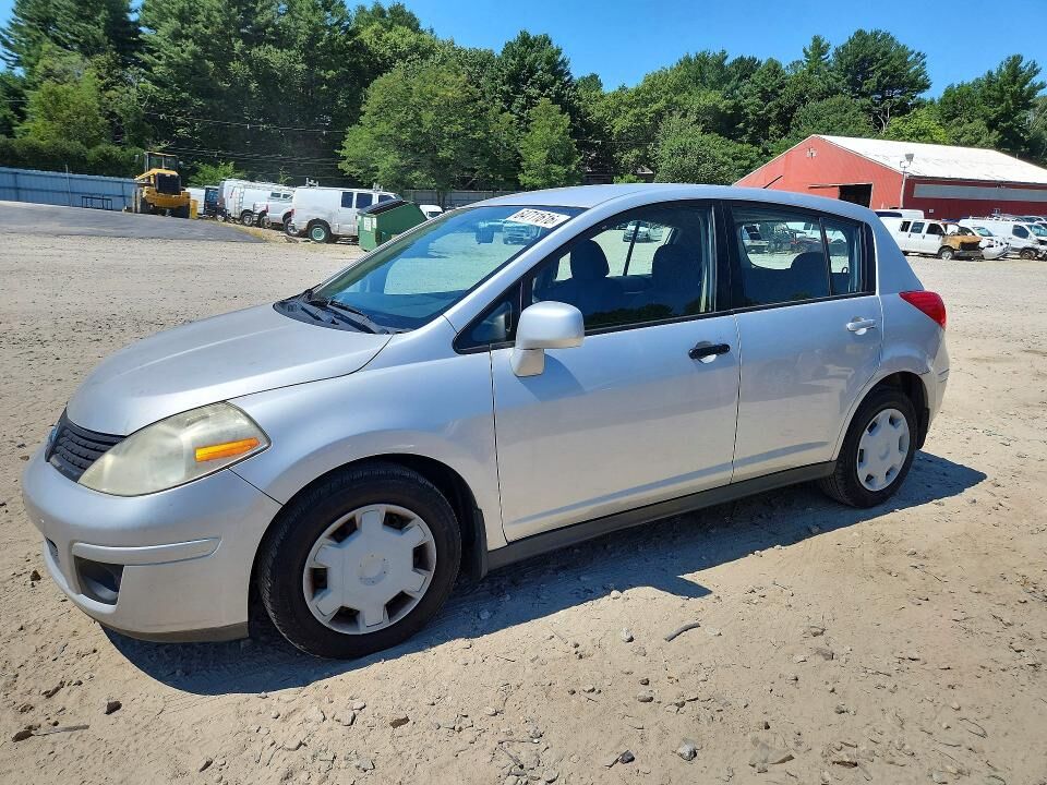 2009 NISSAN Versa