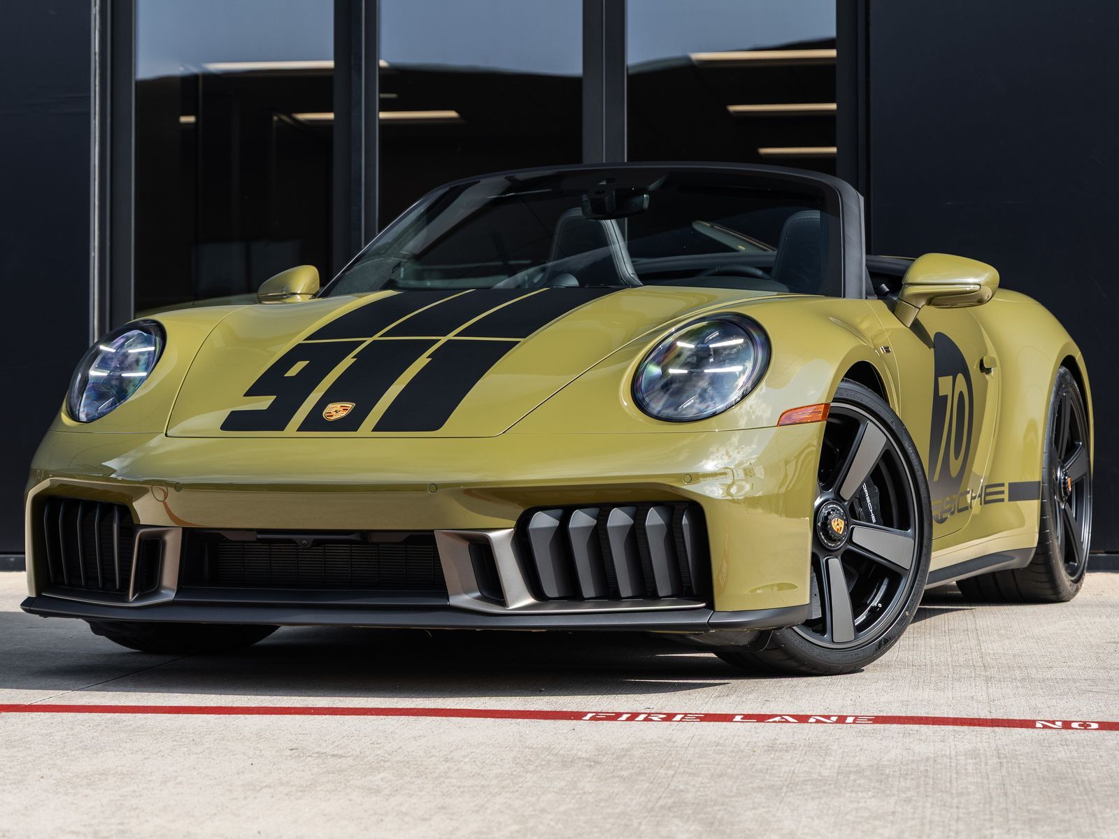 2026 PORSCHE 911