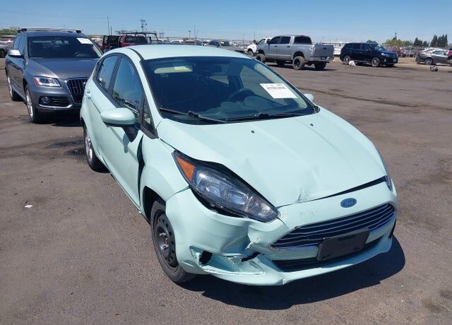 2017 FORD Fiesta