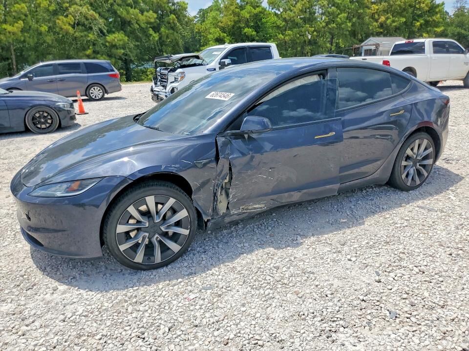 2024 TESLA Model 3