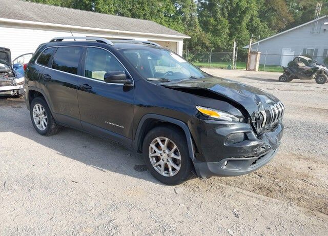 2017 JEEP Cherokee