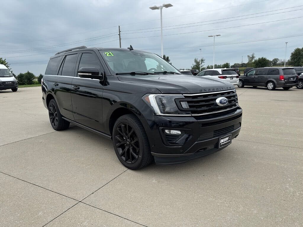 2021 FORD Expedition