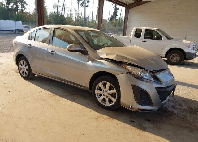 2011 MAZDA Mazda3