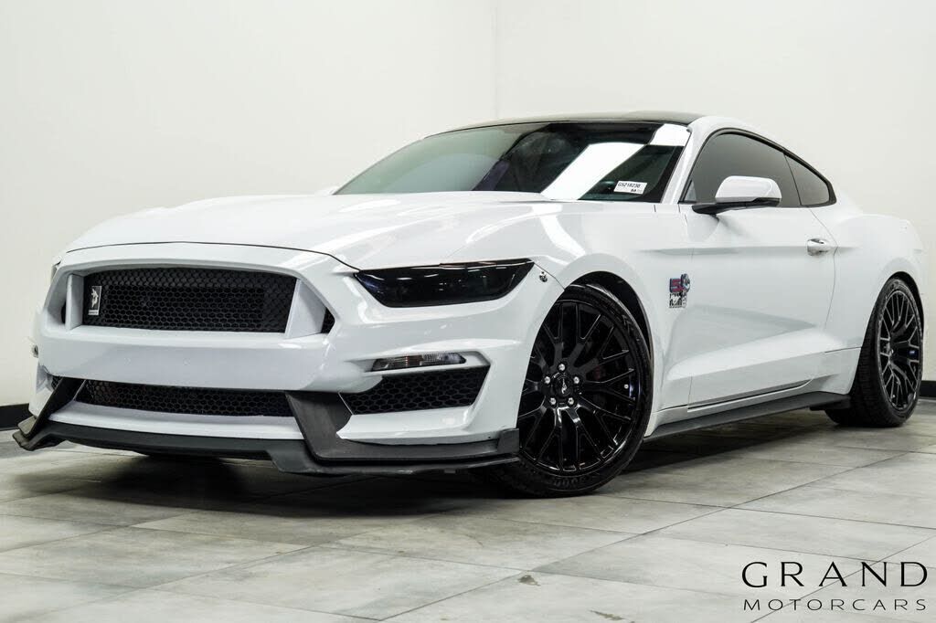 2016 FORD Mustang