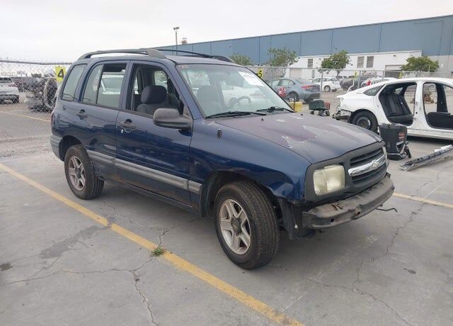 2002 CHEVROLET Tracker