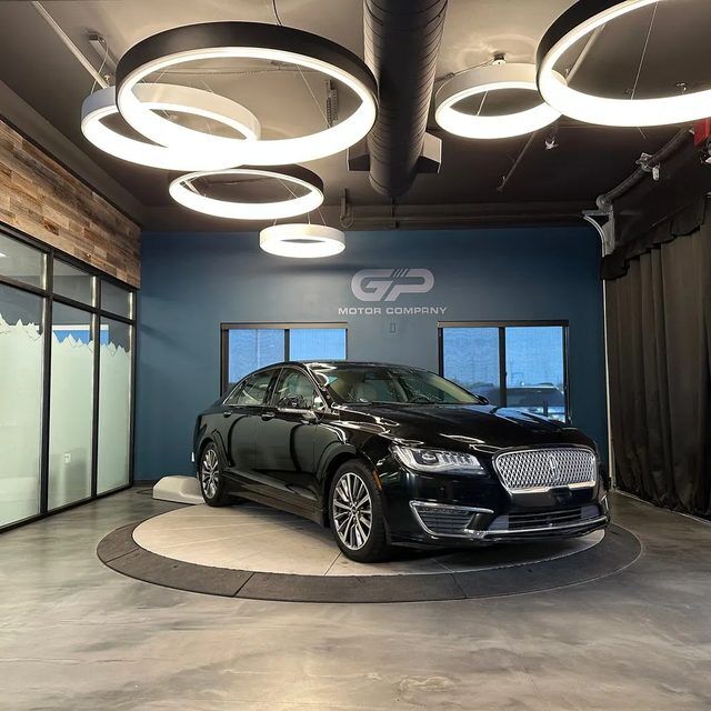 2019 LINCOLN MKZ