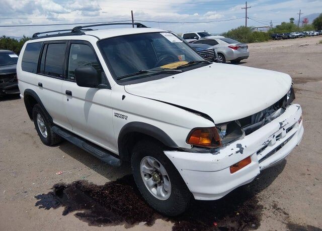 1999 MITSUBISHI Montero Sport