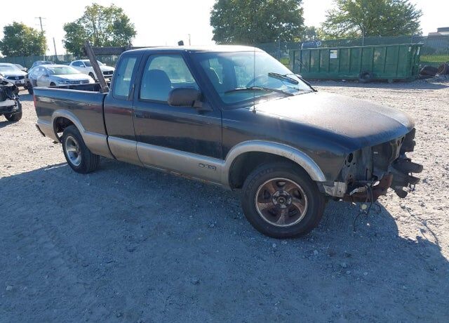 1999 CHEVROLET S-10 Pickup