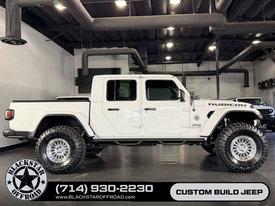 2023 JEEP Gladiator