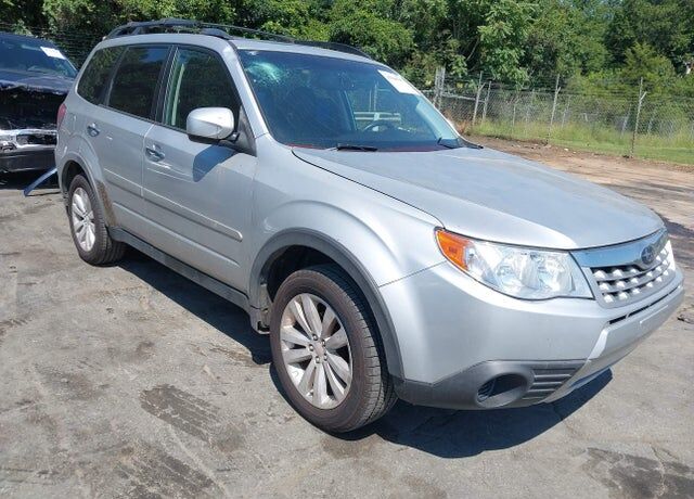2011 SUBARU Forester