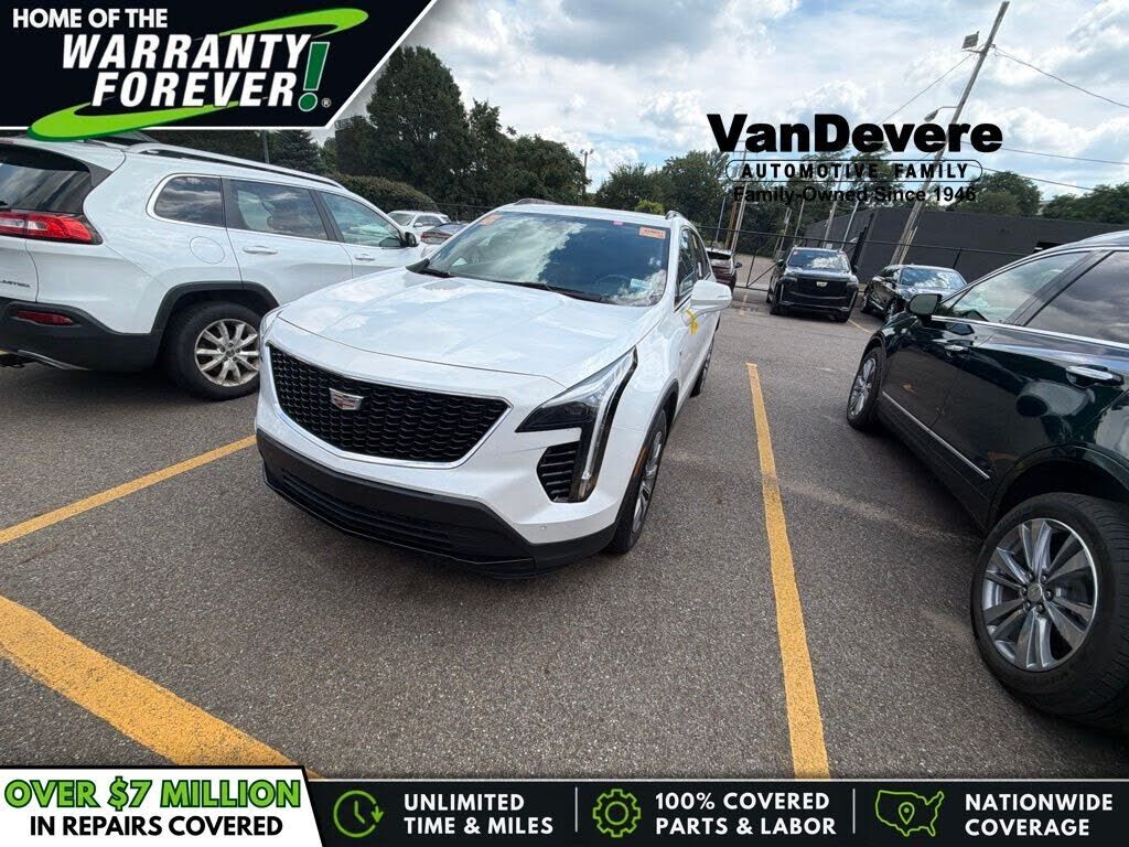 2023 CADILLAC XT4