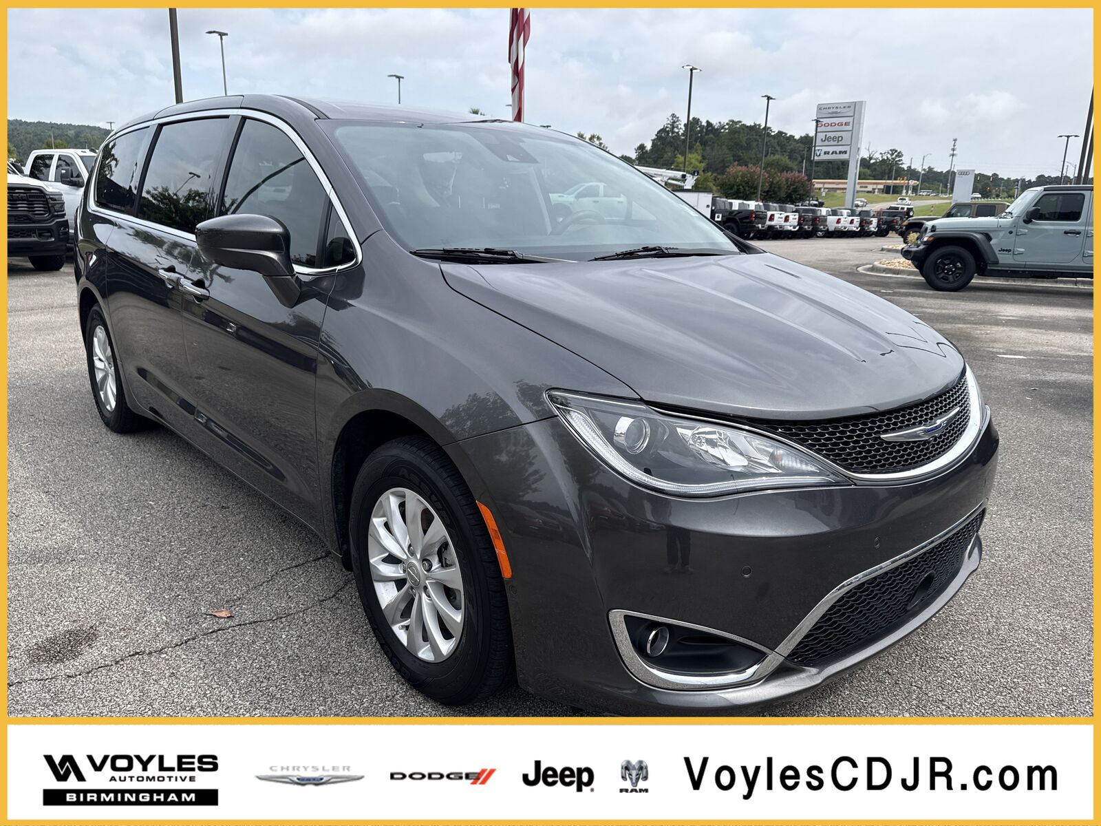 2019 CHRYSLER Pacifica