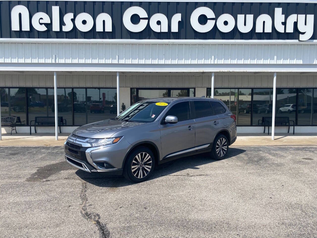 2019 MITSUBISHI Outlander