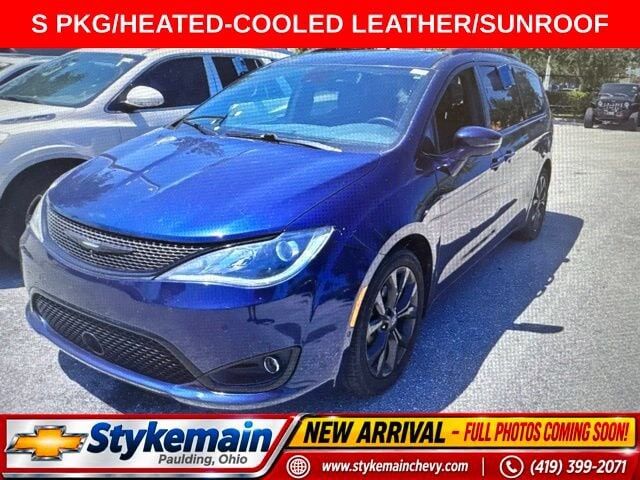 2019 CHRYSLER Pacifica