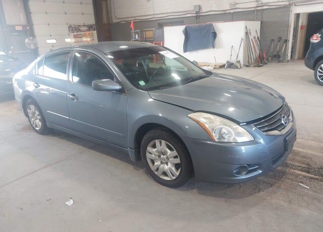 2010 NISSAN Altima
