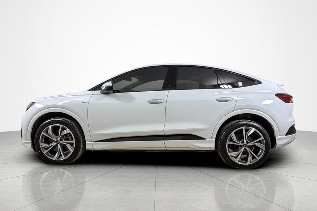 2023 Audi Q4