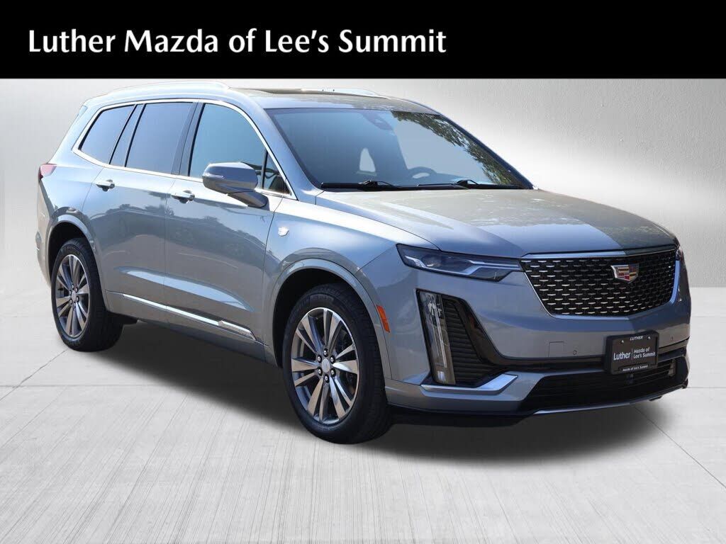 2025 CADILLAC XT6