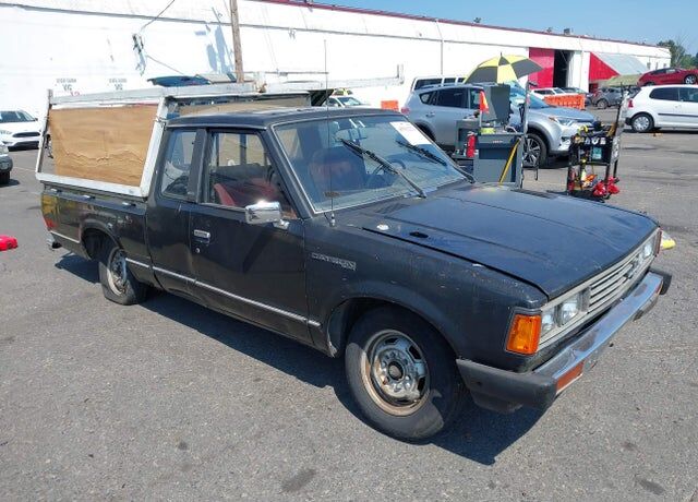 1982 NISSAN Pickup