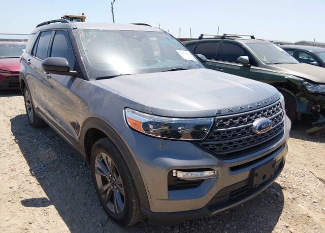 2022 FORD Explorer