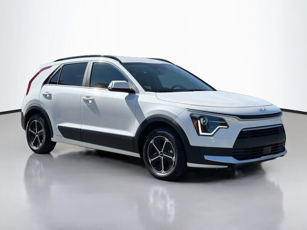 2025 KIA Niro