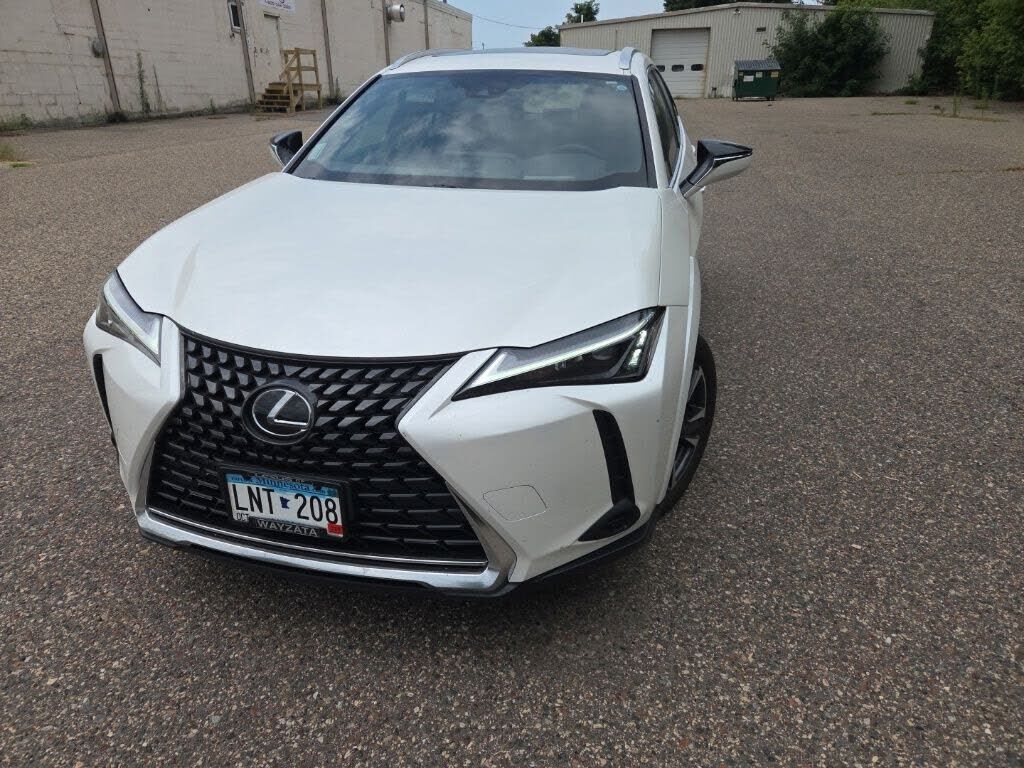 2024 LEXUS UX