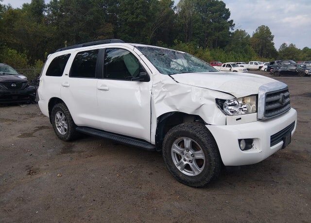 2014 TOYOTA Sequoia