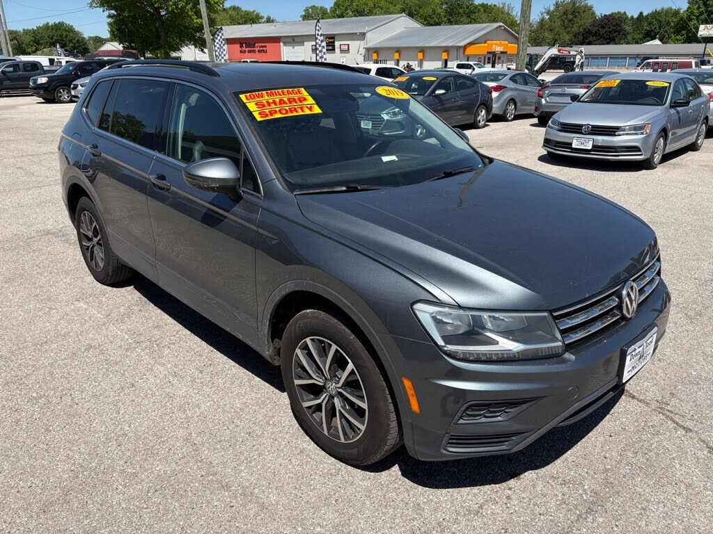 2019 VOLKSWAGEN Tiguan