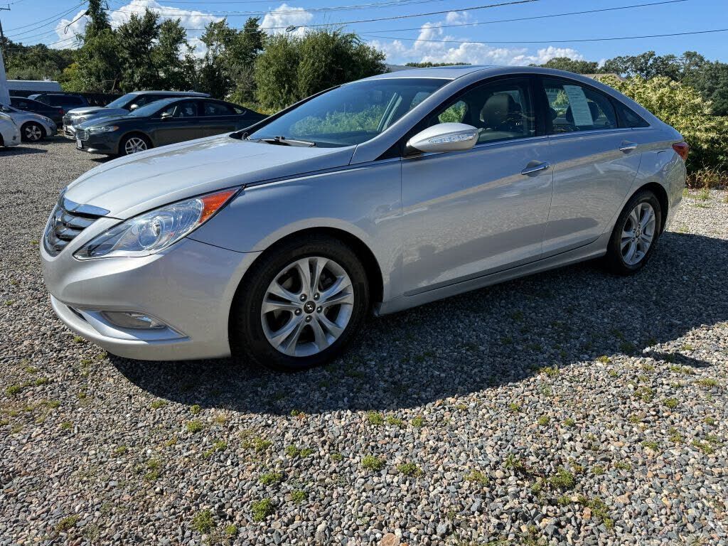 2011 HYUNDAI Sonata