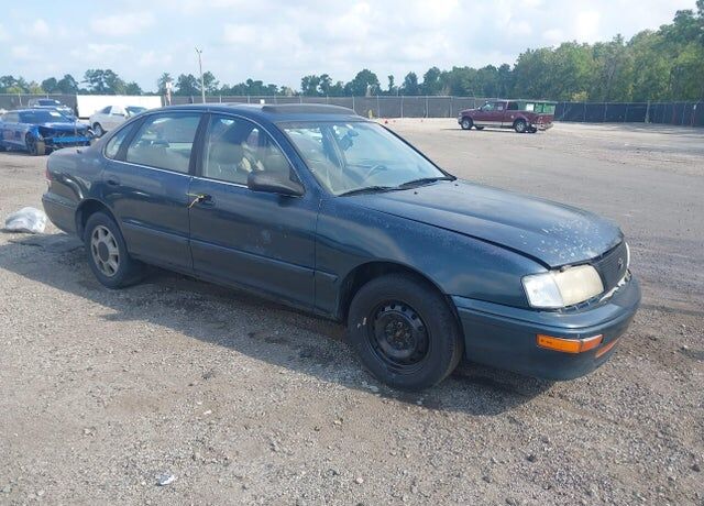1996 TOYOTA Avalon