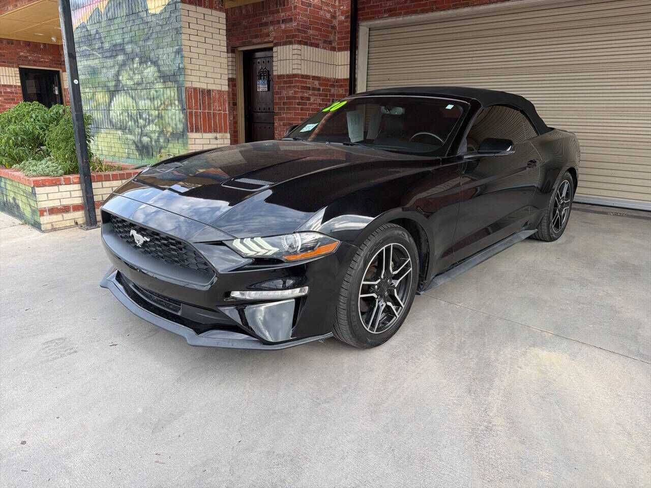 2020 FORD Mustang