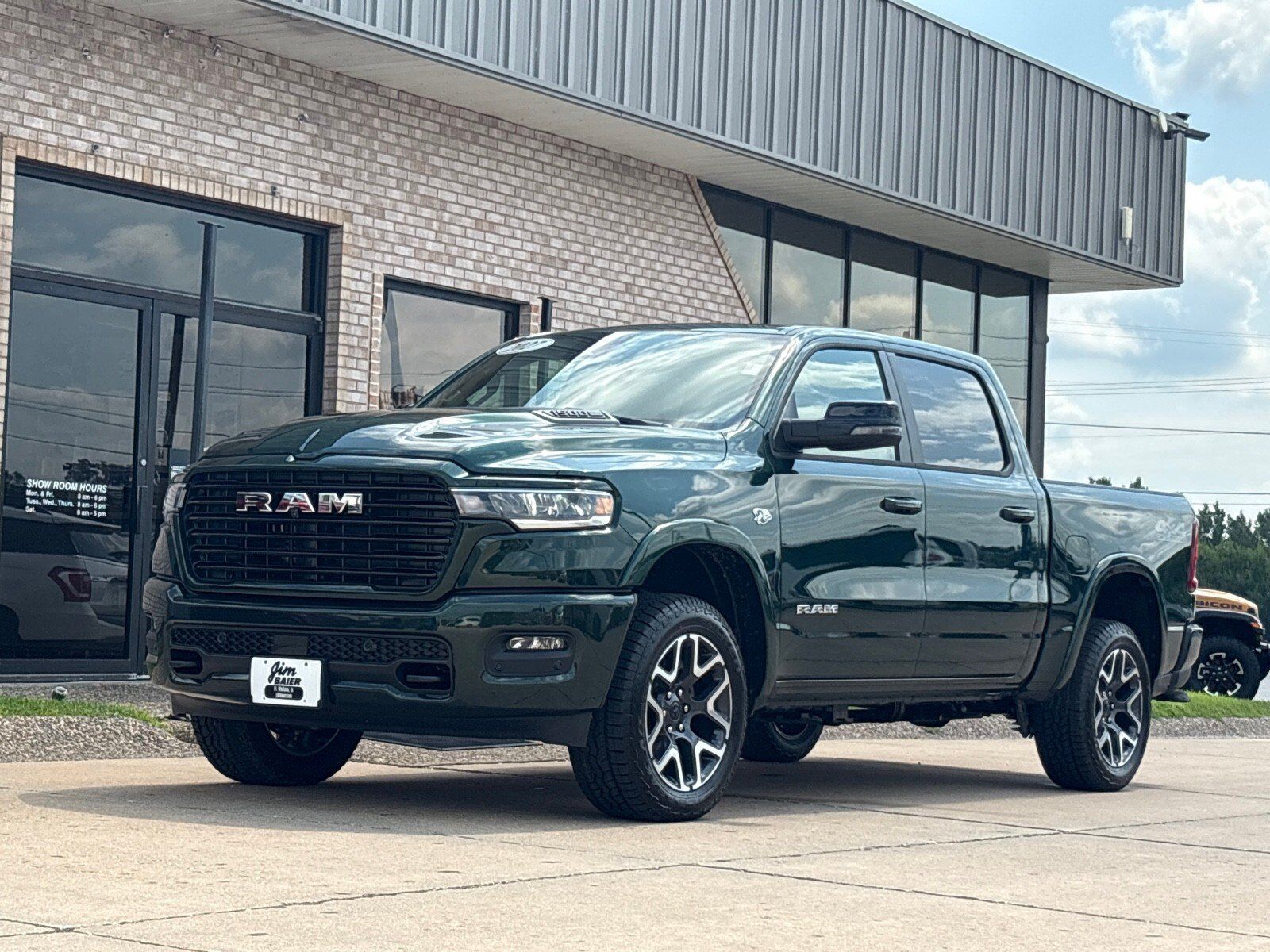 2027 RAM 1500