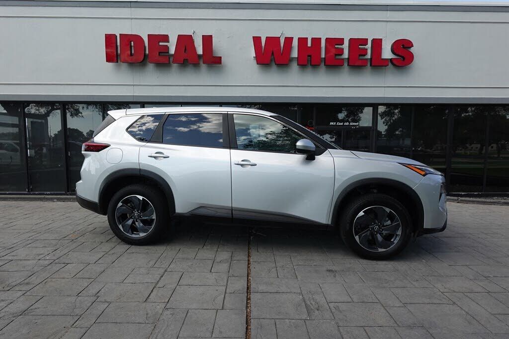 2024 NISSAN Rogue