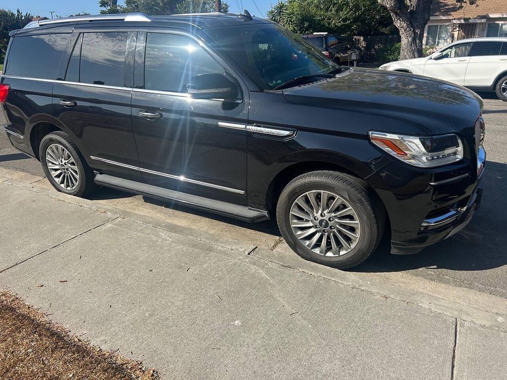 2019 LINCOLN Navigator