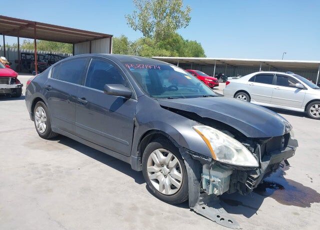 2011 NISSAN Altima